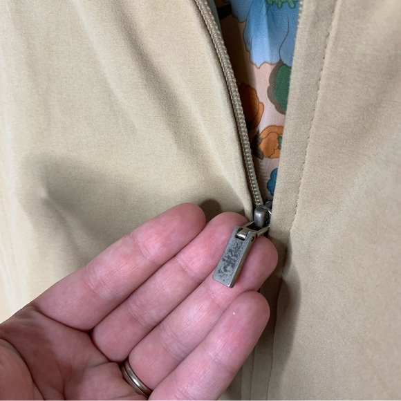 London Fog Light Tan Beige Zippered Jacket with Floral Lining Women’s XL - Picture 5 of 8